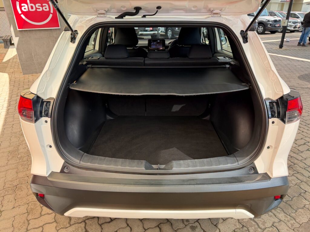2024 Toyota Corolla Cross 1.8 — Detail