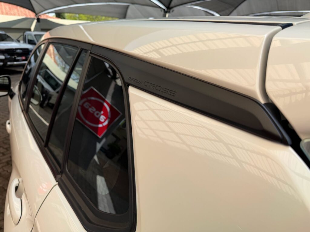 2024 Toyota Corolla Cross 1.8 — Detail