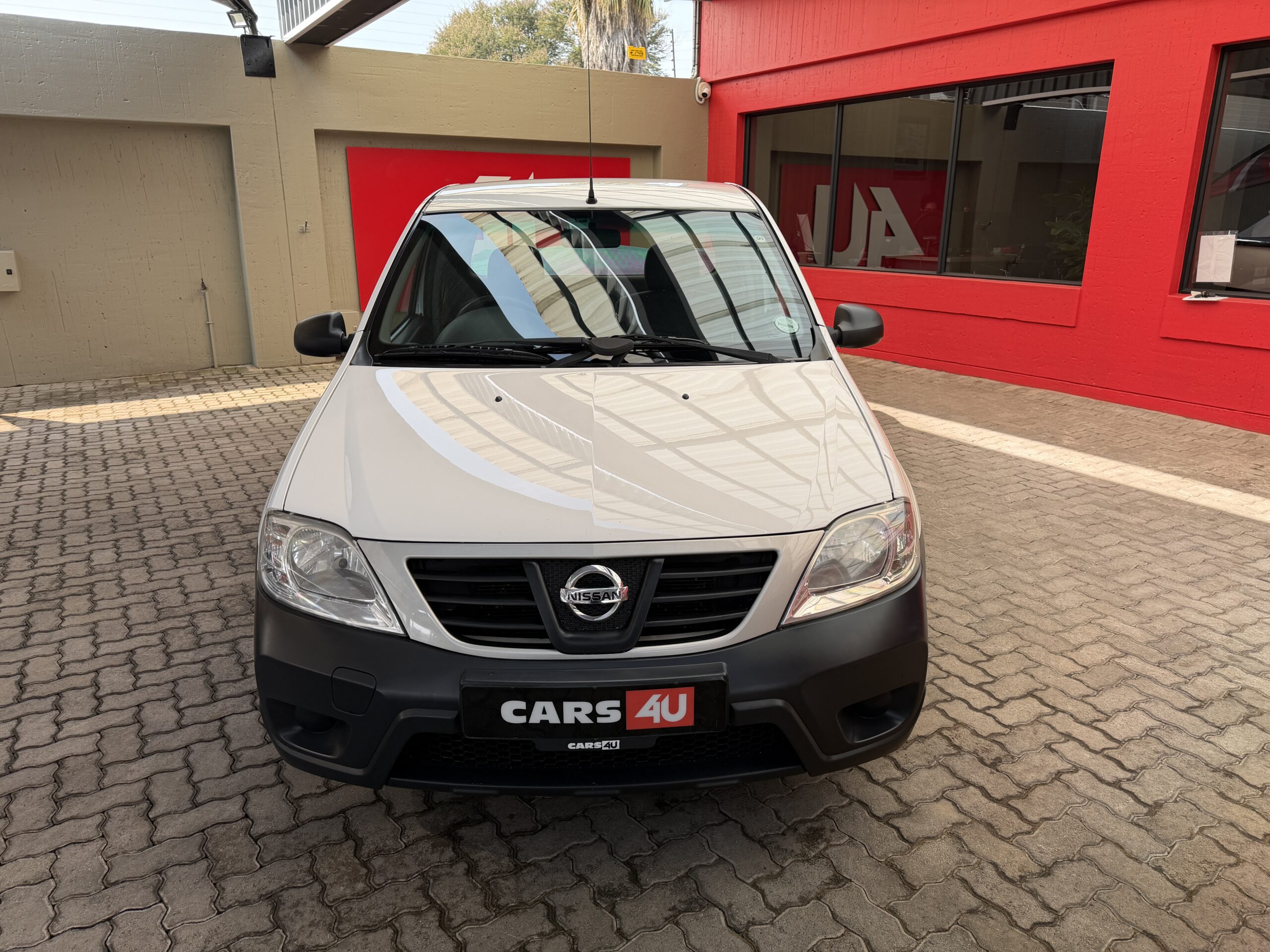 2015 Nissan NP200 1.6 A/C