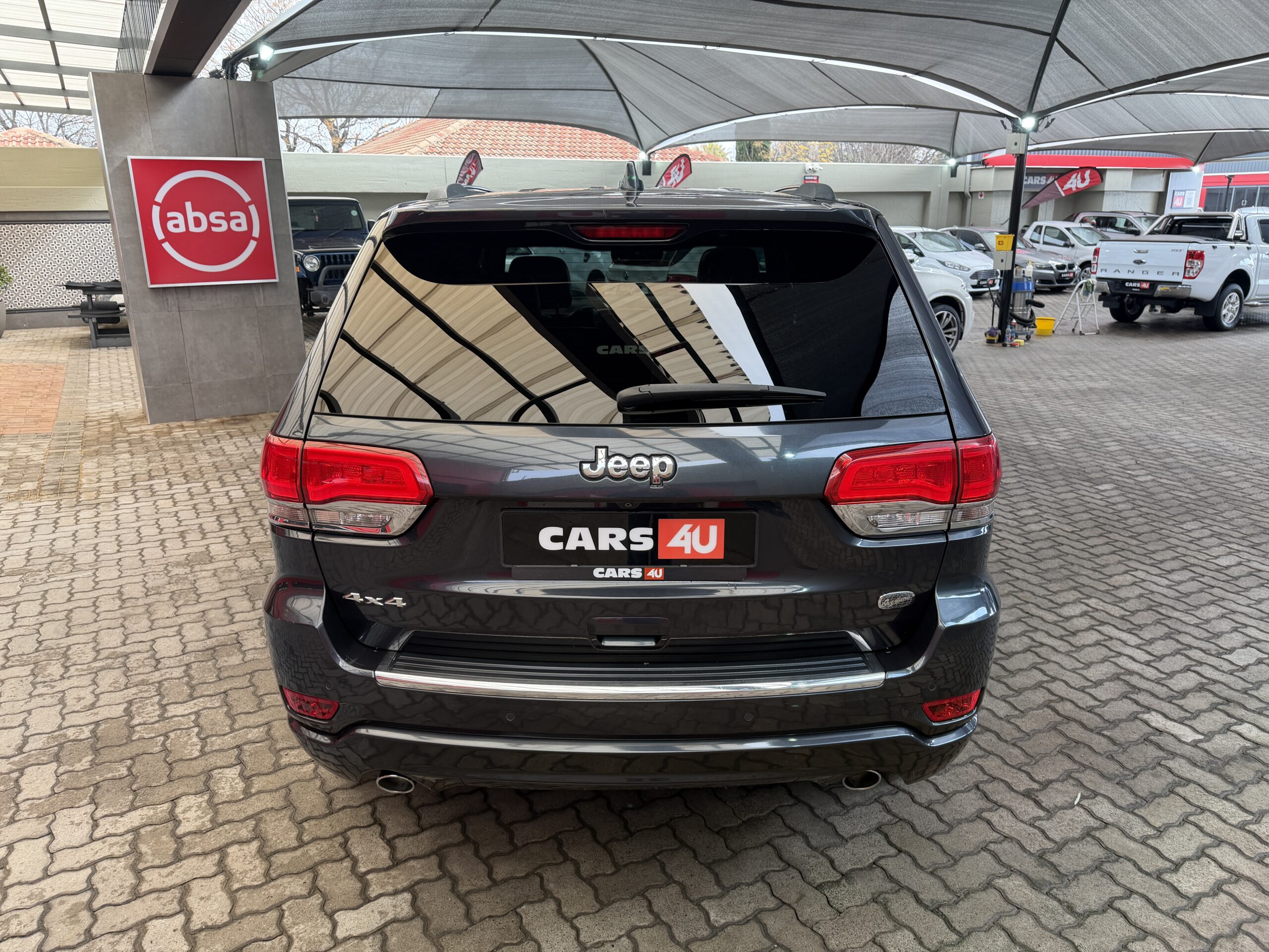 2015 Jeep Cherokee 3.6 — Rear ¾