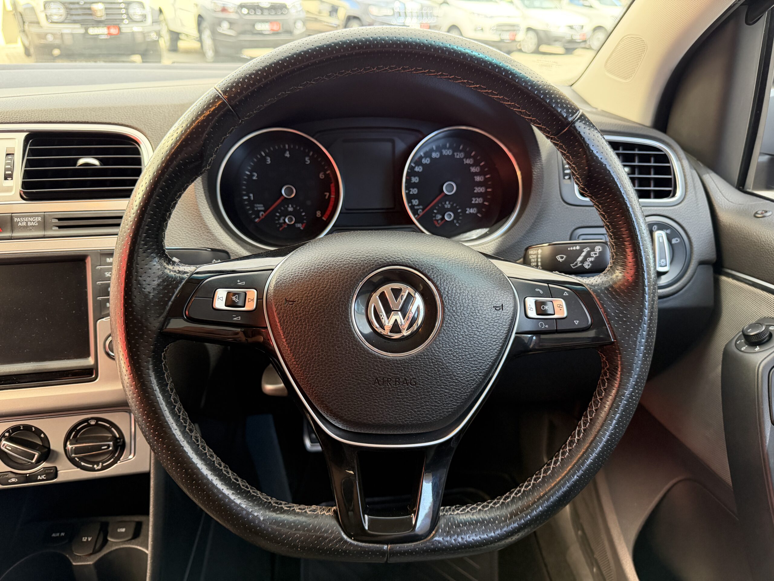 2017 Volkswagen Polo Cross 1.2 — Cluster