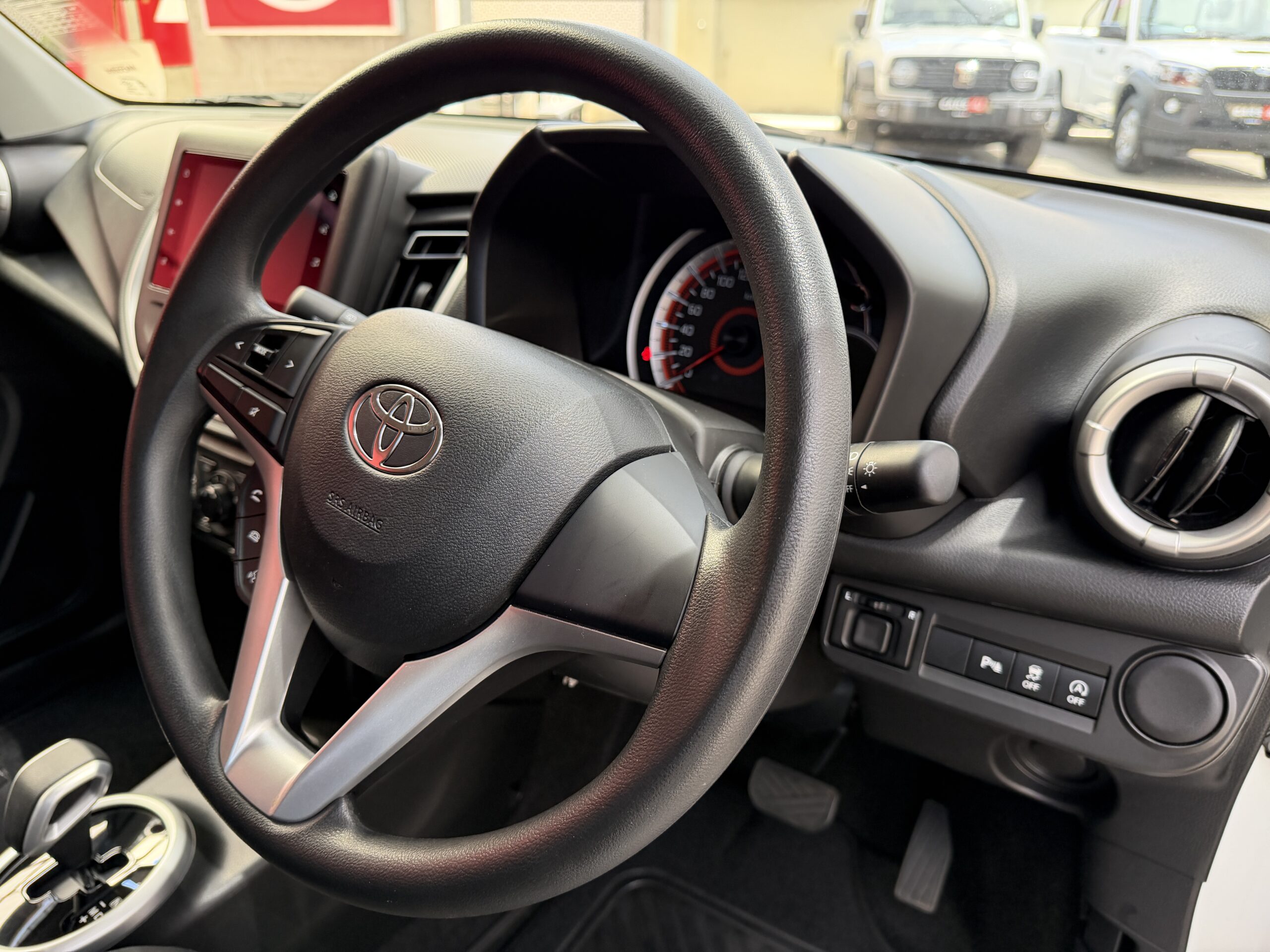 2024 Toyota Vitz 1.0 XR — Cluster