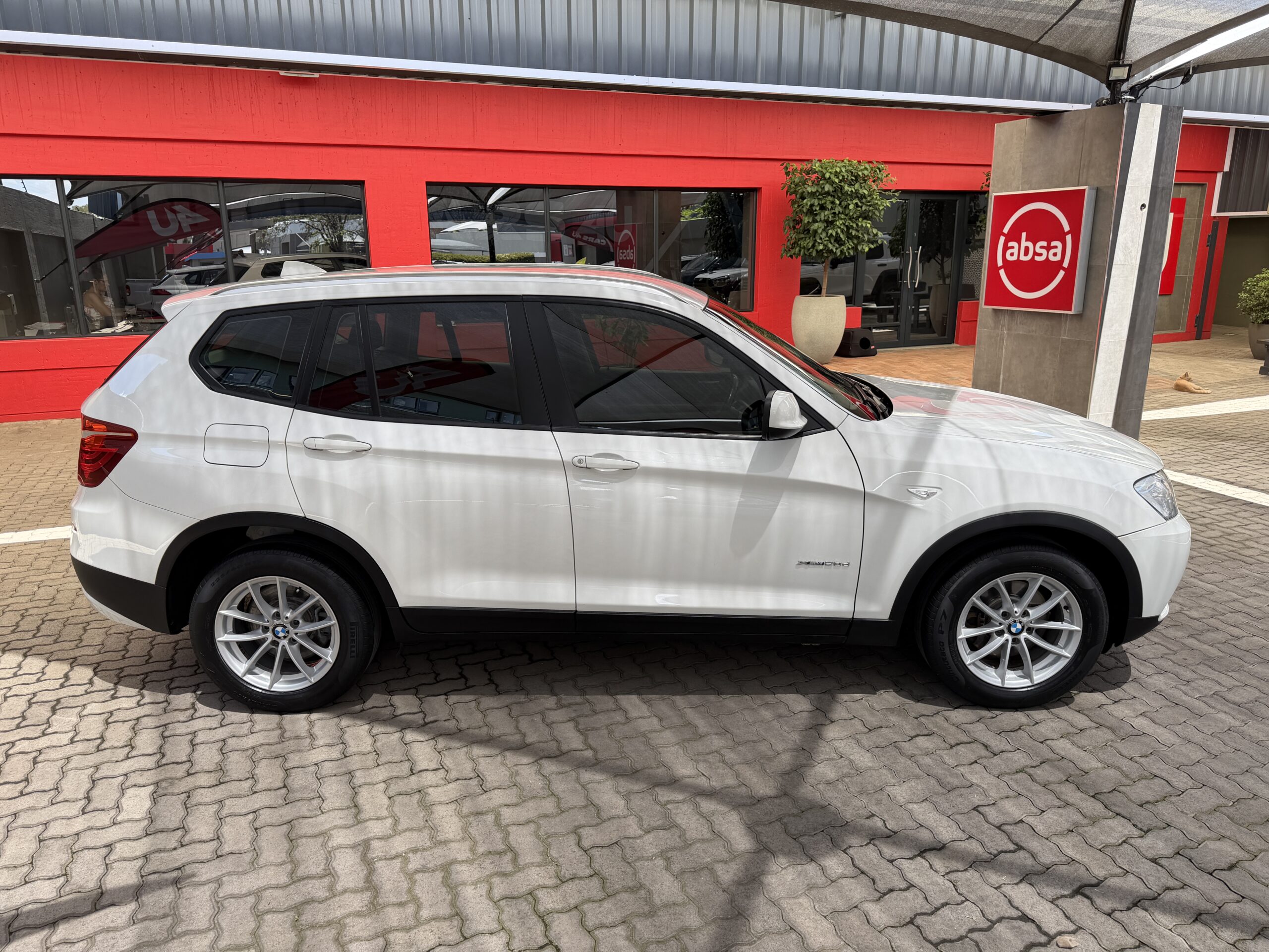 2011 BMW X3 xDrive20d Exclusive — Side