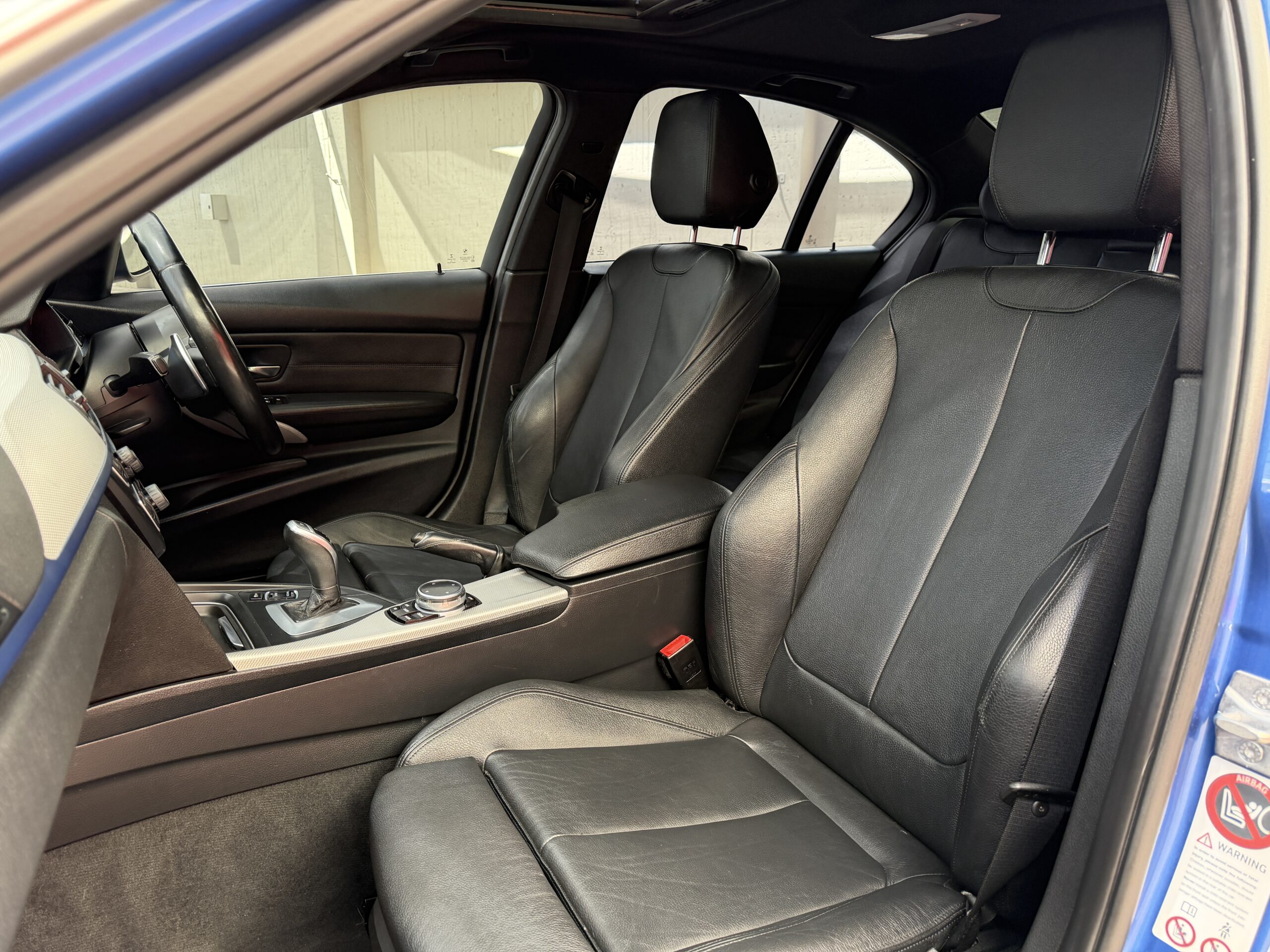 2014 BMW 3 Series 330d — Cabin